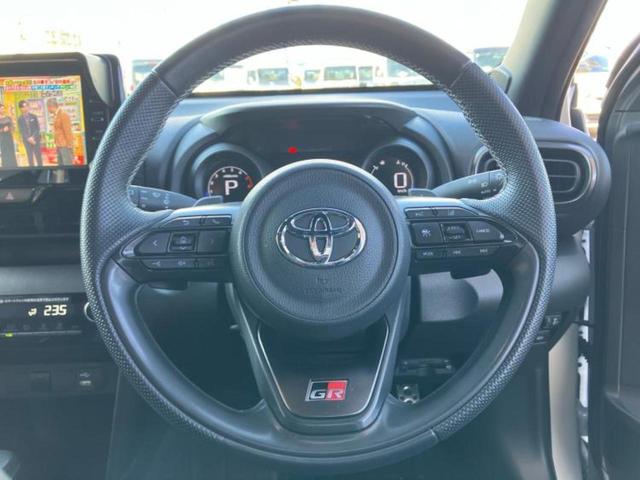 ヤリスクロス ＧＲスポーツ　保証書／ディスプレイオーディオ８インチ／衝突安全装置／車線逸脱防止支援システム／シート　ハーフレザー／ドライブレコーダー　前後／ヘッドランプ　ＬＥＤ／Ｂｌｕｅｔｏｏｔｈ接続／ＥＴＣ　バックカメラ　ＴＶ（14枚目）