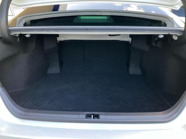 カムリ Ｇ　サンルーフ／純正エアロ／保証書／純正　９インチ　ＳＤナビ／衝突安全装置／車線逸脱防止支援システム／パーキングアシスト　バックガイド／ヘッドランプ　ＬＥＤ／Ｂｌｕｅｔｏｏｔｈ接続／ＥＴＣ　フルエアロ（8枚目）