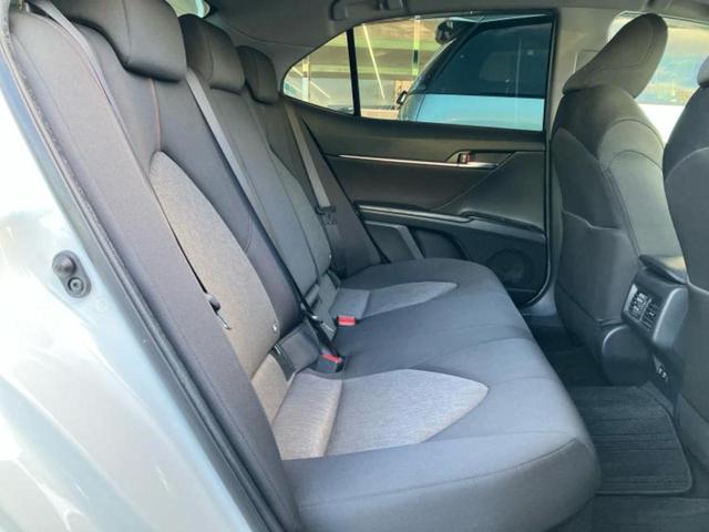 カムリ Ｇ　サンルーフ／純正エアロ／保証書／純正　９インチ　ＳＤナビ／衝突安全装置／車線逸脱防止支援システム／パーキングアシスト　バックガイド／ヘッドランプ　ＬＥＤ／Ｂｌｕｅｔｏｏｔｈ接続／ＥＴＣ　フルエアロ（20枚目）