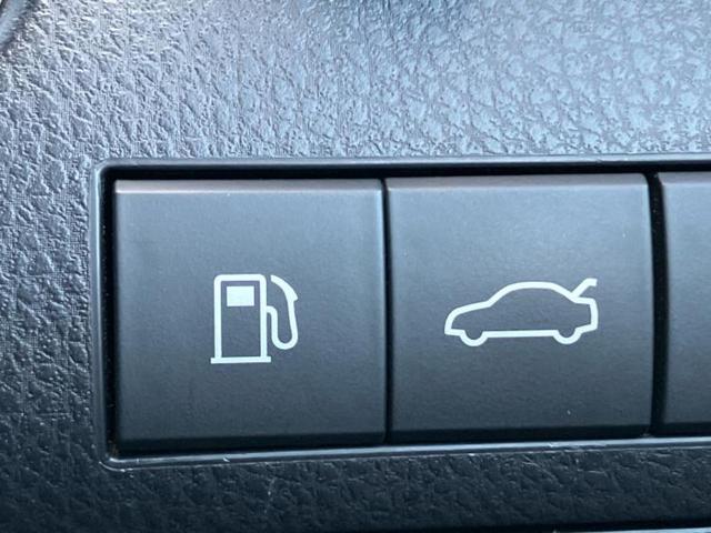 カムリ Ｇ　サンルーフ／純正エアロ／保証書／純正　９インチ　ＳＤナビ／衝突安全装置／車線逸脱防止支援システム／パーキングアシスト　バックガイド／ヘッドランプ　ＬＥＤ／Ｂｌｕｅｔｏｏｔｈ接続／ＥＴＣ　フルエアロ（34枚目）