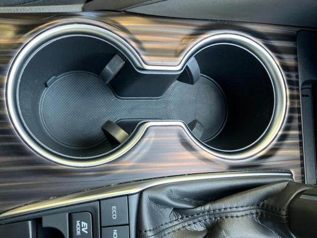 カムリ Ｇ　サンルーフ／純正エアロ／保証書／純正　９インチ　ＳＤナビ／衝突安全装置／車線逸脱防止支援システム／パーキングアシスト　バックガイド／ヘッドランプ　ＬＥＤ／Ｂｌｕｅｔｏｏｔｈ接続／ＥＴＣ　フルエアロ（39枚目）