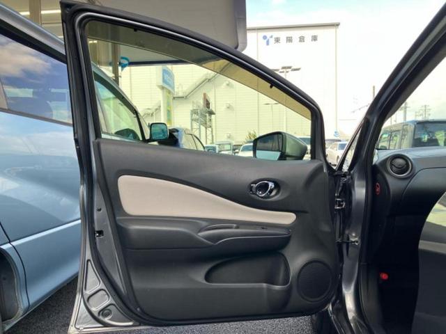 ノート Ｘ　新品タイヤ／純正　ＳＤナビ／インテリジェントルームミラー／エマージェンシーブレーキ／アラウンドビューモニター／車線逸脱防止支援システム／Ｂｌｕｅｔｏｏｔｈ接続／ＥＴＣ／ＥＢＤ付ＡＢＳ　全周囲カメラ（6枚目）