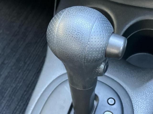 ノート Ｘ　新品タイヤ／純正　ＳＤナビ／インテリジェントルームミラー／エマージェンシーブレーキ／アラウンドビューモニター／車線逸脱防止支援システム／Ｂｌｕｅｔｏｏｔｈ接続／ＥＴＣ／ＥＢＤ付ＡＢＳ　全周囲カメラ（18枚目）