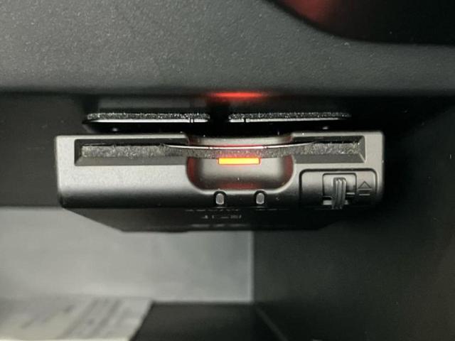 ノート Ｘ　新品タイヤ／純正　ＳＤナビ／インテリジェントルームミラー／エマージェンシーブレーキ／アラウンドビューモニター／車線逸脱防止支援システム／Ｂｌｕｅｔｏｏｔｈ接続／ＥＴＣ／ＥＢＤ付ＡＢＳ　全周囲カメラ（24枚目）