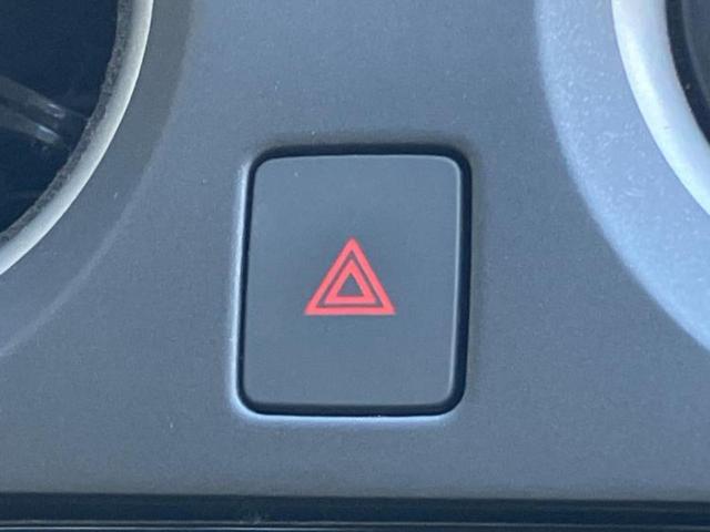 ノート Ｘ　新品タイヤ／純正　ＳＤナビ／インテリジェントルームミラー／エマージェンシーブレーキ／アラウンドビューモニター／車線逸脱防止支援システム／Ｂｌｕｅｔｏｏｔｈ接続／ＥＴＣ／ＥＢＤ付ＡＢＳ　全周囲カメラ（26枚目）