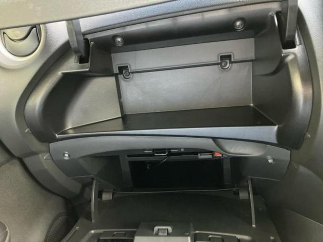 ノート Ｘ　新品タイヤ／純正　ＳＤナビ／インテリジェントルームミラー／エマージェンシーブレーキ／アラウンドビューモニター／車線逸脱防止支援システム／Ｂｌｕｅｔｏｏｔｈ接続／ＥＴＣ／ＥＢＤ付ＡＢＳ　全周囲カメラ（39枚目）