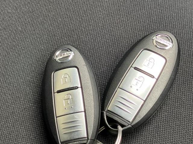 ノート Ｘ　新品タイヤ／純正　ＳＤナビ／インテリジェントルームミラー／エマージェンシーブレーキ／アラウンドビューモニター／車線逸脱防止支援システム／Ｂｌｕｅｔｏｏｔｈ接続／ＥＴＣ／ＥＢＤ付ＡＢＳ　全周囲カメラ（43枚目）