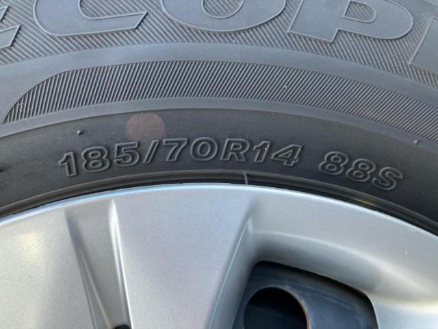 ノート Ｘ　新品タイヤ／純正　ＳＤナビ／インテリジェントルームミラー／エマージェンシーブレーキ／アラウンドビューモニター／車線逸脱防止支援システム／Ｂｌｕｅｔｏｏｔｈ接続／ＥＴＣ／ＥＢＤ付ＡＢＳ　全周囲カメラ（50枚目）