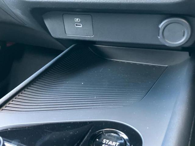 ノート Ｘ　純正　９インチ　メモリーナビ／インテリジェントルームミラー／エマージェンシーブレーキ／アラウンドビューモニター／車線逸脱防止支援システム／ドライブレコーダー　純正／ヘッドランプ　ＬＥＤ　全周囲カメラ（40枚目）