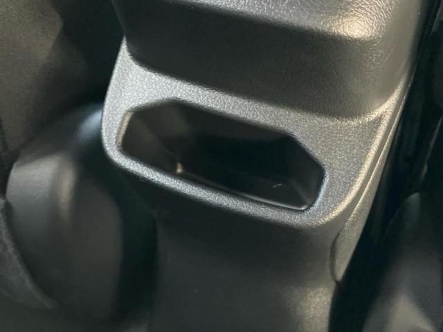 ノート Ｘ　純正　９インチ　メモリーナビ／インテリジェントルームミラー／エマージェンシーブレーキ／アラウンドビューモニター／車線逸脱防止支援システム／ドライブレコーダー　純正／ヘッドランプ　ＬＥＤ　全周囲カメラ（50枚目）