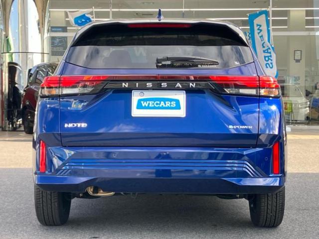 ノート Ｘ　純正　９インチ　メモリーナビ／インテリジェントルームミラー／エマージェンシーブレーキ／アラウンドビューモニター／車線逸脱防止支援システム／ドライブレコーダー　純正／ヘッドランプ　ＬＥＤ　全周囲カメラ（53枚目）