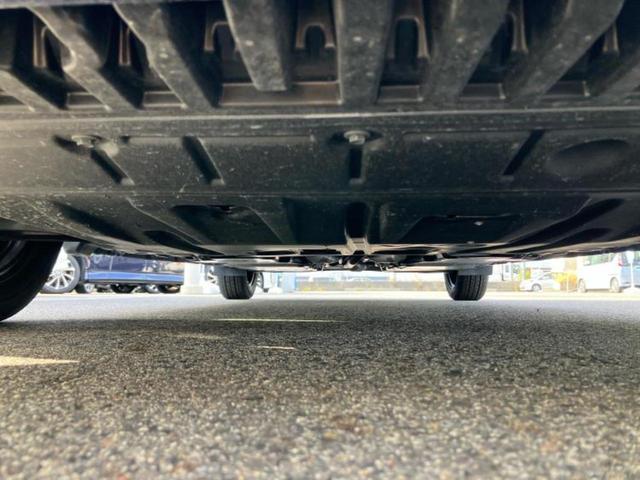 ノート Ｘ　純正　９インチ　メモリーナビ／インテリジェントルームミラー／エマージェンシーブレーキ／アラウンドビューモニター／車線逸脱防止支援システム／ドライブレコーダー　純正／ヘッドランプ　ＬＥＤ　全周囲カメラ（55枚目）