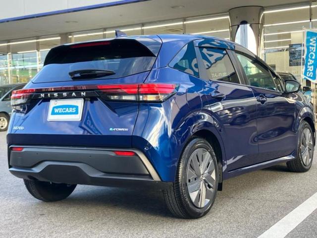 ノート Ｘ　純正　９インチ　ＳＤナビ／インテリジェントルームミラー／衝突安全装置／アラウンドビューモニター／車線逸脱防止支援システム／ドライブレコーダー　純正／ヘッドランプ　ＬＥＤ／Ｂｌｕｅｔｏｏｔｈ接続　ＥＴＣ（3枚目）