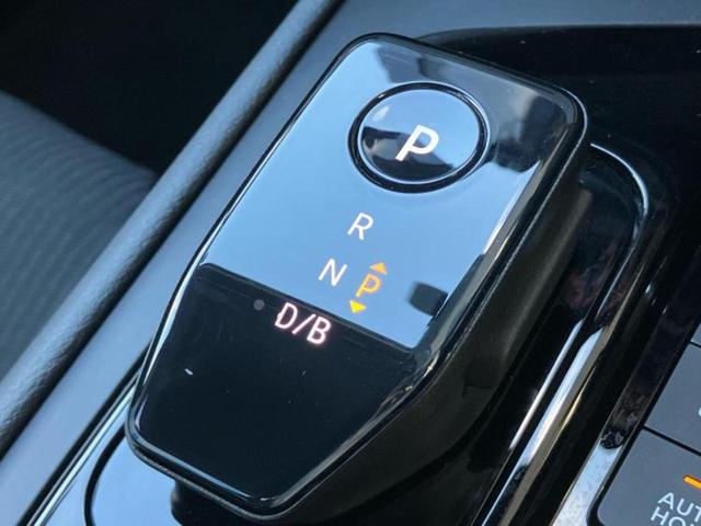 ノート Ｘ　純正　９インチ　ＳＤナビ／インテリジェントルームミラー／衝突安全装置／アラウンドビューモニター／車線逸脱防止支援システム／ドライブレコーダー　純正／ヘッドランプ　ＬＥＤ／Ｂｌｕｅｔｏｏｔｈ接続　ＥＴＣ（18枚目）