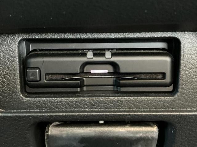 ノート Ｘ　純正　９インチ　ＳＤナビ／インテリジェントルームミラー／衝突安全装置／アラウンドビューモニター／車線逸脱防止支援システム／ドライブレコーダー　純正／ヘッドランプ　ＬＥＤ／Ｂｌｕｅｔｏｏｔｈ接続　ＥＴＣ（24枚目）