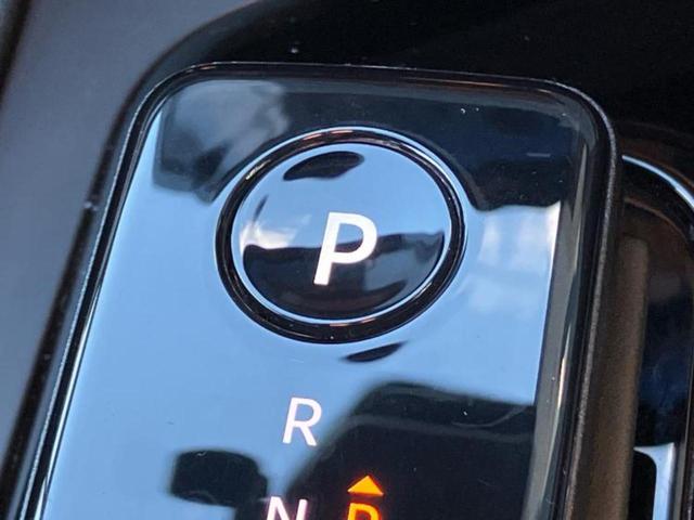 ノート Ｘ　純正　９インチ　ＳＤナビ／インテリジェントルームミラー／衝突安全装置／アラウンドビューモニター／車線逸脱防止支援システム／ドライブレコーダー　純正／ヘッドランプ　ＬＥＤ／Ｂｌｕｅｔｏｏｔｈ接続　ＥＴＣ（27枚目）