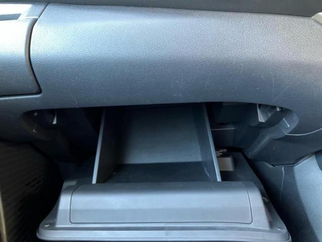 ノート Ｘ　純正　９インチ　ＳＤナビ／インテリジェントルームミラー／衝突安全装置／アラウンドビューモニター／車線逸脱防止支援システム／ドライブレコーダー　純正／ヘッドランプ　ＬＥＤ／Ｂｌｕｅｔｏｏｔｈ接続　ＥＴＣ（46枚目）