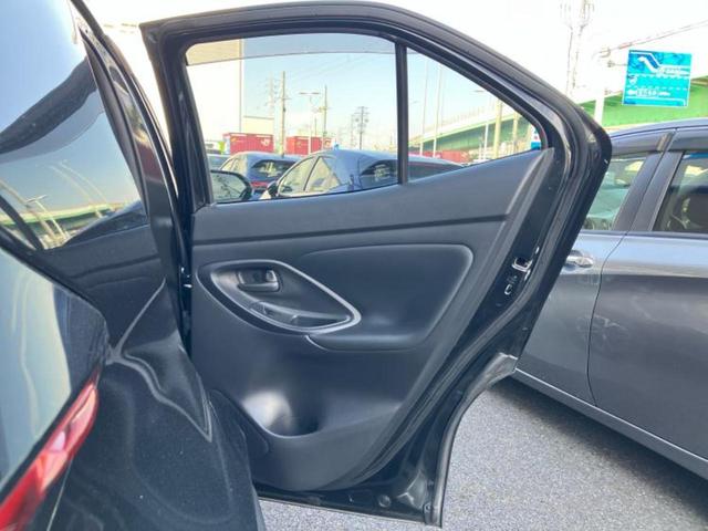 ヤリスクロス ハイブリッドZ ディスプレイオーディオ+ナビ/衝突安全装置/シートヒーター/車線逸脱防止支援システム/シート ハーフレザー/ヘッドランプ LED/Bluetooth接続/ETC/EBD付ABS 衝突被害軽減システム(5枚目)