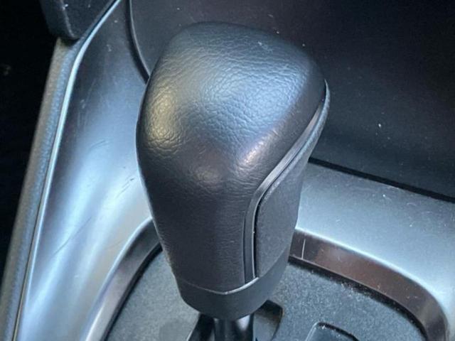 ヤリスクロス ハイブリッドZ ディスプレイオーディオ+ナビ/衝突安全装置/シートヒーター/車線逸脱防止支援システム/シート ハーフレザー/ヘッドランプ LED/Bluetooth接続/ETC/EBD付ABS 衝突被害軽減システム(17枚目)