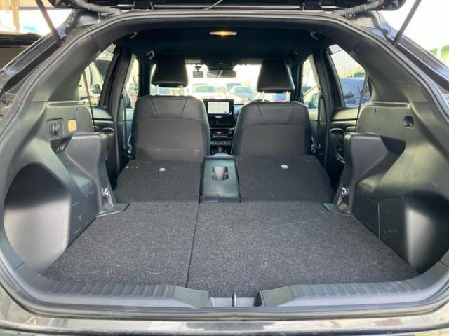 ヤリスクロス ハイブリッドZ ディスプレイオーディオ+ナビ/衝突安全装置/シートヒーター/車線逸脱防止支援システム/シート ハーフレザー/ヘッドランプ LED/Bluetooth接続/ETC/EBD付ABS 衝突被害軽減システム(19枚目)