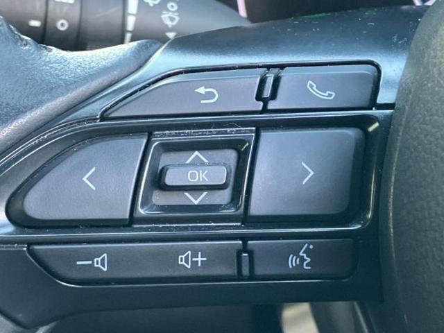 ヤリスクロス ハイブリッドZ ディスプレイオーディオ+ナビ/衝突安全装置/シートヒーター/車線逸脱防止支援システム/シート ハーフレザー/ヘッドランプ LED/Bluetooth接続/ETC/EBD付ABS 衝突被害軽減システム(31枚目)