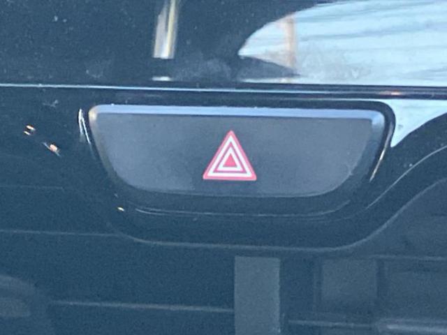 ヤリス Ｚ　保証書／ディスプレイオーディオ＋ナビ８インチ／衝突安全装置／シートヒーター／車線逸脱防止支援システム／ヘッドランプ　ＬＥＤ／ＥＴＣ／ＥＢＤ付ＡＢＳ／横滑り防止装置／クルーズコントロール　ワンオーナー（26枚目）