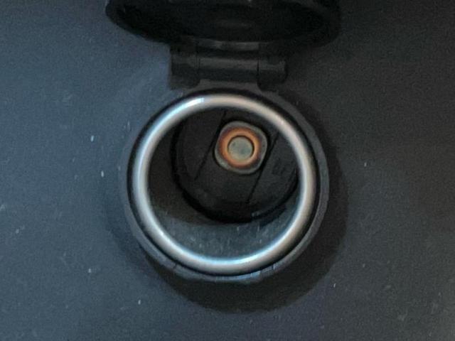 ヤリス Ｚ　保証書／ディスプレイオーディオ＋ナビ８インチ／衝突安全装置／シートヒーター／車線逸脱防止支援システム／ヘッドランプ　ＬＥＤ／ＥＴＣ／ＥＢＤ付ＡＢＳ／横滑り防止装置／クルーズコントロール　ワンオーナー（33枚目）