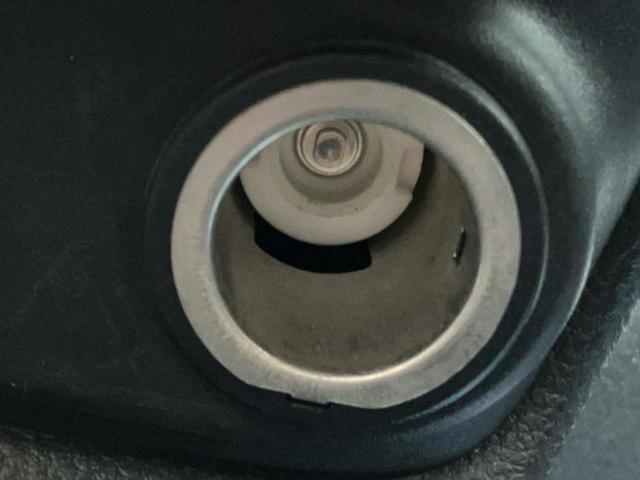 セレナ ２０Ｘ　ＨＶアドバンスドセーフティパッケージ　新品タイヤ／純正　ＳＤナビ／フリップダウンモニター／衝突安全装置／両側電動スライドドア／アラウンドビューモニター／車線逸脱防止支援システム／Ｂｌｕｅｔｏｏｔｈ接続／ＥＴＣ／横滑り防止装置　全周囲カメラ（34枚目）