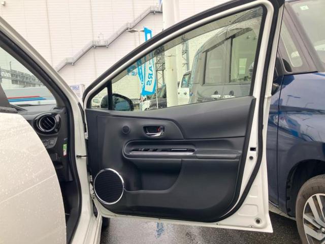 アクア Ｇ　Ｇｓ　純正　ＳＤナビ／シート　ハーフレザー／ヘッドランプ　ＬＥＤ／Ｂｌｕｅｔｏｏｔｈ接続／ＥＴＣ／ＥＢＤ付ＡＢＳ／横滑り防止装置／アイドリングストップ／クルーズコントロール／フルセグＴＶ　ＬＥＤヘッドランプ（4枚目）