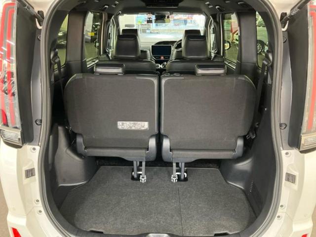 ノア ハイブリッドＳｉダブルバイビー３　保証書／純正　１０インチ　ＳＤナビ／フリップダウンモニター　純正　１２．１インチ／トヨタセーフティセンス／両側電動スライドドア／シートヒーター／車線逸脱防止支援システム／シート　ハーフレザー（20枚目）