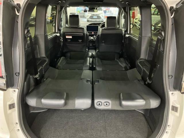 ノア ハイブリッドＳｉダブルバイビー３　保証書／純正　１０インチ　ＳＤナビ／フリップダウンモニター　純正　１２．１インチ／トヨタセーフティセンス／両側電動スライドドア／シートヒーター／車線逸脱防止支援システム／シート　ハーフレザー（26枚目）