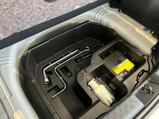 アクア Sスタイルブラック 保証書/純正 9インチ SDナビ/衝突安全装置/車線逸脱防止支援システム/Bluetooth接続/ETC/EBD付ABS/横滑り防止装置/アイドリングストップ/バックモニター/フルセグTV/DVD(24枚目)