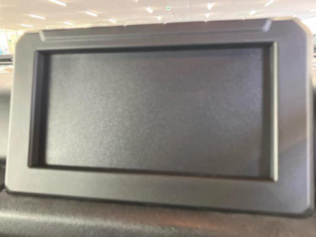 ジムニー ４ＷＤ　ＸＣ　保証書／シートヒーター／車線逸脱防止支援システム／ヘッドランプ　ＬＥＤ／ＥＴＣ／ＡＢＳ／横滑り防止装置／エアバッグ　運転席／エアバッグ　助手席／エアバッグ　サイド　ＬＥＤヘッドランプ　４ＷＤ（9枚目）