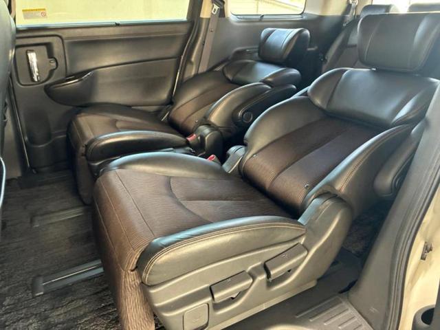 エルグランド ハイウェイスターS 新品タイヤ/保証書/純正 SDナビ/フリップダウンモニター/両側電動スライドドア/シート ハーフレザー/ヘッドランプ LED/Bluetooth接続/ETC/EBD付ABS/横滑り防止装置 DVD再生(27枚目)