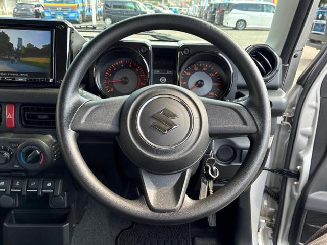 ジムニー ４ＷＤ　ＸＧ　保証書／社外　８インチ　ＳＤナビ／セーフティサポート（スズキ）／車線逸脱防止支援システム／ドライブレコーダー　純正／Ｂｌｕｅｔｏｏｔｈ接続／ＥＴＣ／ＡＢＳ／横滑り防止装置／バックモニター／フルセグＴＶ（15枚目）