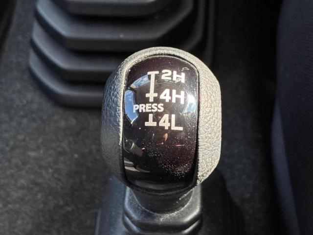 ジムニー ４ＷＤ　ＸＧ　保証書／社外　８インチ　ＳＤナビ／セーフティサポート（スズキ）／車線逸脱防止支援システム／ドライブレコーダー　純正／Ｂｌｕｅｔｏｏｔｈ接続／ＥＴＣ／ＡＢＳ／横滑り防止装置／バックモニター／フルセグＴＶ（30枚目）
