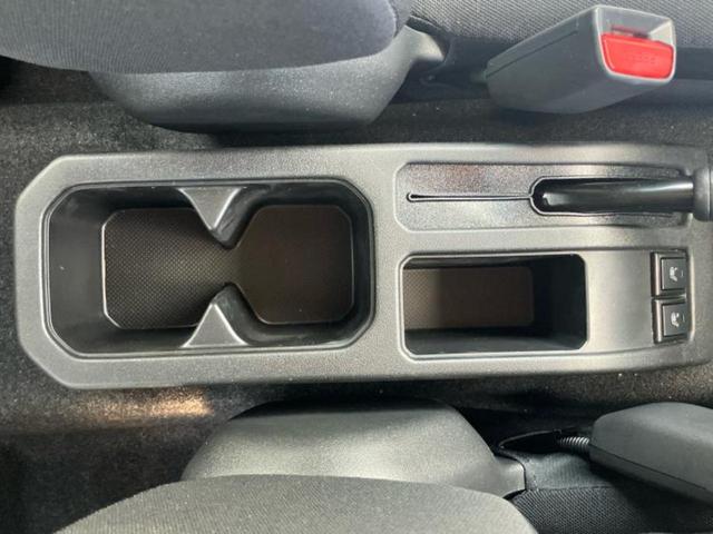 ジムニー 4WD XL 保証書/ディスプレイオーディオ/セーフティサポート(スズキ)/シートヒーター 前席/車線逸脱防止支援システム/Bluetooth接続/ABS/横滑り防止装置/バックモニター/エアバッグ 運転席 4WD(26枚目)