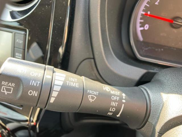 ノート X Vセレクション 保証書/純正 SDナビ/衝突安全装置/車線逸脱防止支援システム/ETC/EBD付ABS/横滑り防止装置/アイドリングストップ/地上波デジタルチューナー/エアバッグ 運転席/エアバッグ 助手席(17枚目)