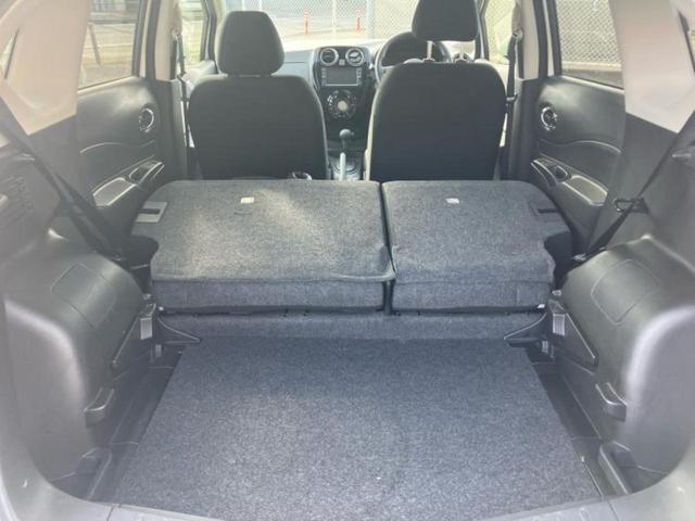 ノート X Vセレクション 保証書/純正 SDナビ/衝突安全装置/車線逸脱防止支援システム/ETC/EBD付ABS/横滑り防止装置/アイドリングストップ/地上波デジタルチューナー/エアバッグ 運転席/エアバッグ 助手席(19枚目)