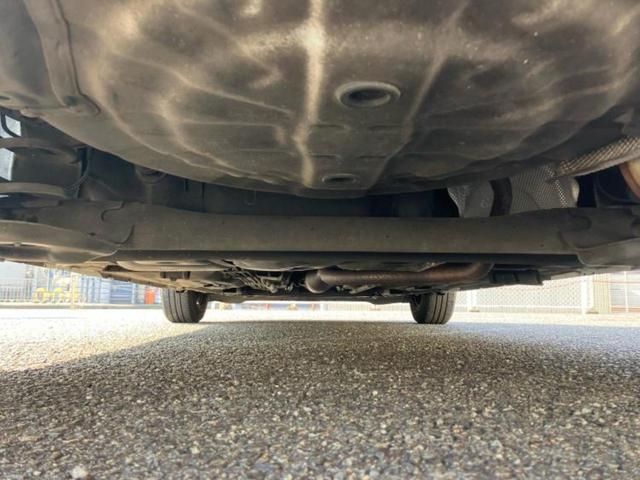 ノート X Vセレクション 保証書/純正 SDナビ/衝突安全装置/車線逸脱防止支援システム/ETC/EBD付ABS/横滑り防止装置/アイドリングストップ/地上波デジタルチューナー/エアバッグ 運転席/エアバッグ 助手席(33枚目)