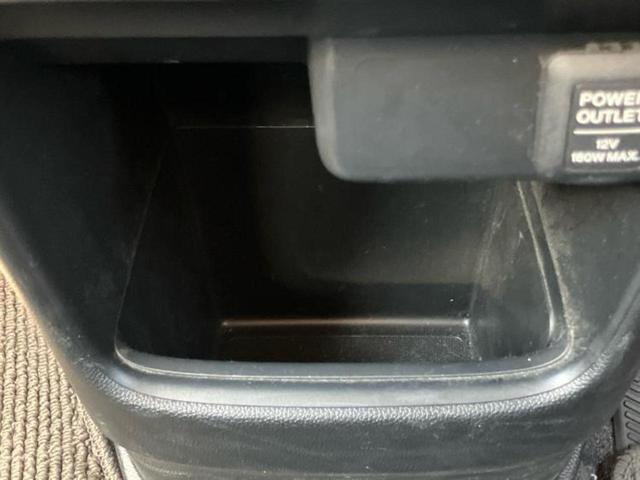 N-ONE ツアラー・Lパッケージ 新品タイヤ/保証書/社外 SDナビ/ヘッドランプ HID/EBD付ABS/横滑り防止装置/クルーズコントロール/バックモニター/ワンセグTV/ターボ/禁煙車/エアバッグ 運転席/エアバッグ 助手席(28枚目)