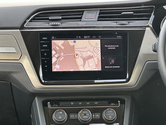 ゴルフトゥーラン ＴＤＩ　コンフォートライン　フロントアシスト　ドライブレーコダー　ＡＰＰＬＥＣＡＲＰＬＡＹ　純正ワイド型ナビ　バックカメラ　レンアシスト（26枚目）