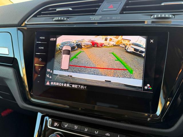 ゴルフトゥーラン ＴＳＩ　ハイライン　ドライブレコーダー　ＥＴＣ　バックカメラ　ナビ　ＴＶ　クリアランスソナー　オートクルーズコントロール　パークアシスト　スマートキー　アイドリングストップ　電動格納ミラー　シートヒーター　ＡＴ（4枚目）