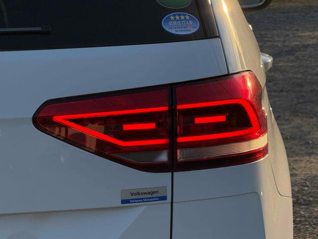 ゴルフトゥーラン ＴＳＩ　ハイライン　ドライブレコーダー　ＥＴＣ　バックカメラ　ナビ　ＴＶ　クリアランスソナー　オートクルーズコントロール　パークアシスト　スマートキー　アイドリングストップ　電動格納ミラー　シートヒーター　ＡＴ（22枚目）