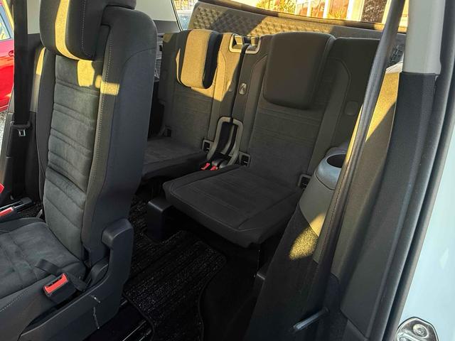 ゴルフトゥーラン ＴＳＩ　ハイライン　ドライブレコーダー　ＥＴＣ　バックカメラ　ナビ　ＴＶ　クリアランスソナー　オートクルーズコントロール　パークアシスト　スマートキー　アイドリングストップ　電動格納ミラー　シートヒーター　ＡＴ（35枚目）