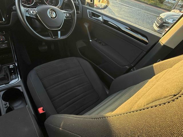 ゴルフトゥーラン ＴＳＩ　ハイライン　ドライブレコーダー　ＥＴＣ　バックカメラ　ナビ　ＴＶ　クリアランスソナー　オートクルーズコントロール　パークアシスト　スマートキー　アイドリングストップ　電動格納ミラー　シートヒーター　ＡＴ（43枚目）