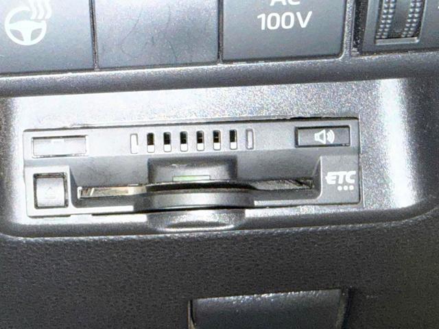 アクア Z 4WD ドライブレコーダー ETC 全周囲カメラ ナビ クリアランスソナー オートクルーズコントロール レーンアシスト 衝突被害軽減システム アルミホイール オートマチックハイビーム オートライト(10枚目)