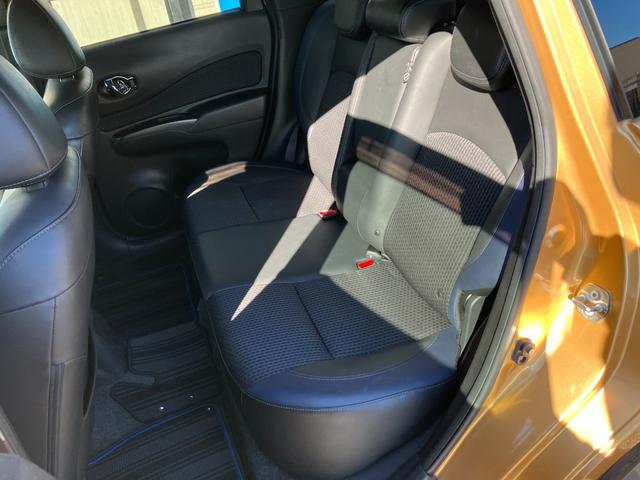 ノート ｅ－パワー　メダリスト　ブラックアロー　ワンオーナー／アラウンドビューモニター（12枚目）