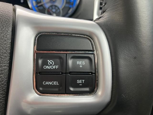 クライスラー・300 300リミテッド 当社買取/ブラック内装/純正ナビ/地デジTV/ETC(24枚目)