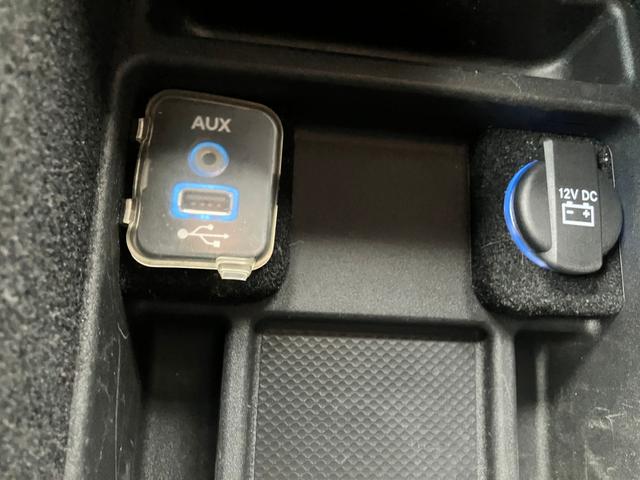 クライスラー・300 300リミテッド 当社買取/ブラック内装/純正ナビ/地デジTV/ETC(30枚目)